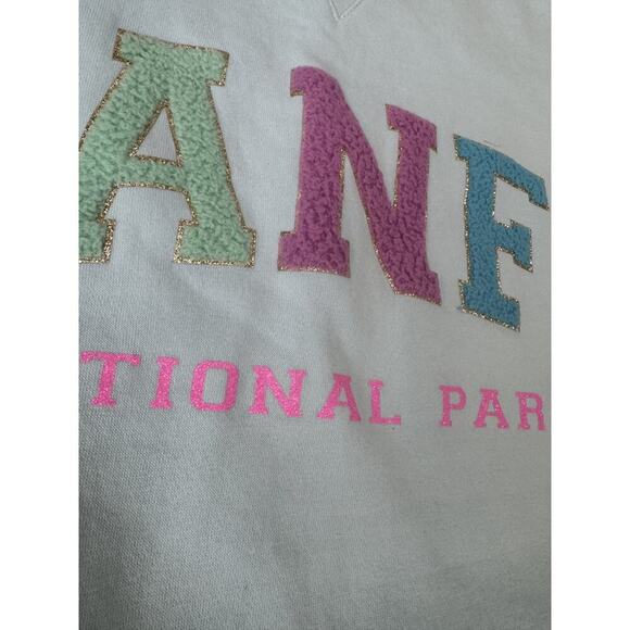 BANFF National Park Sweatshirt NWOT Blue Pastel Pullover Unisex Canada Souvenir - Picture 2 of 7